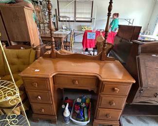 #89	Maple Wood Vanity w/7 drawers (as is finish) no mirror - 44x18x30	 $60.00 			