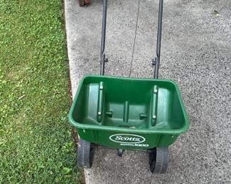 #68	Scotts Spreader	 $20.00 			
