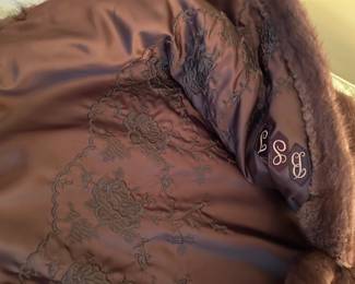 #147	brown mink short coat flaring sleeves size medium	 $140.00 			