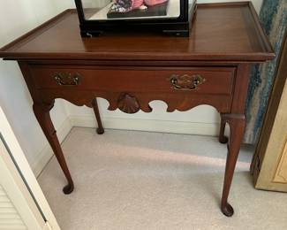 #208	side table with 1 drawer w qa legs 28x18x24	 $125.00 			