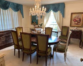 #1	Karges Evansville, indiana dining table with 8 wood and 2 pickeled arm chairs 70-106x40x29	 $325.00 	   	 	