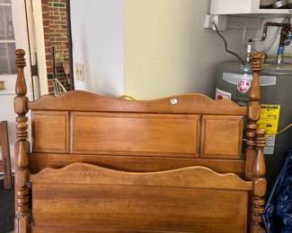 #71	Wood Full Headboard/Footboard w/rails	 $75.00 			