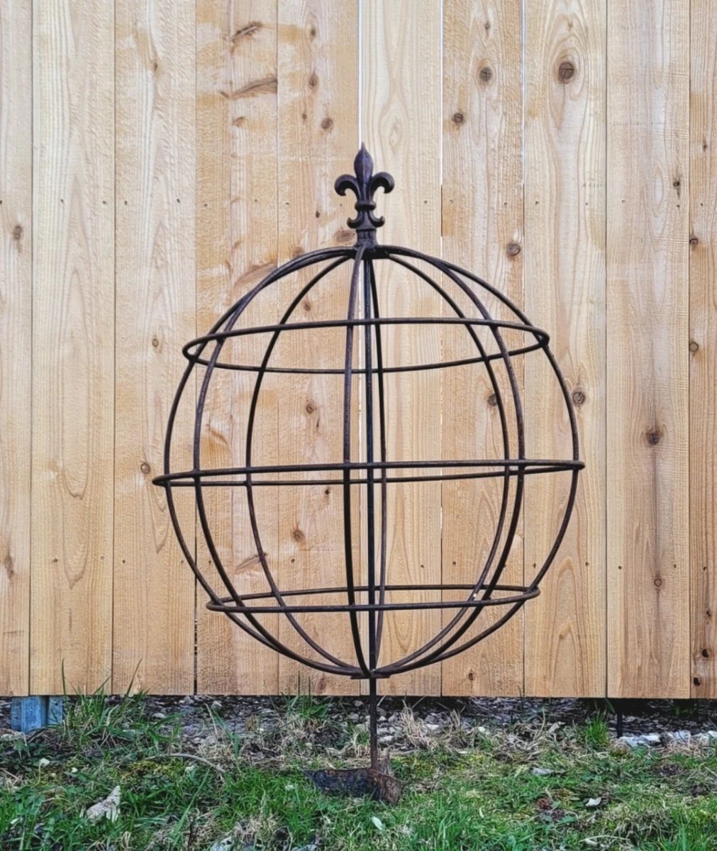 Beautiful Unique Vintage Wrought Iron Globe Garden Sculpture w Fleur De Lis Accent