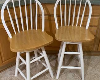 Swivel Bar Stools