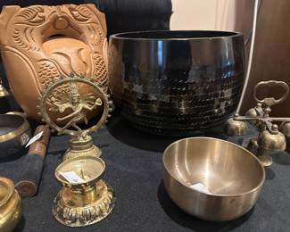Chanting Singing Bowls