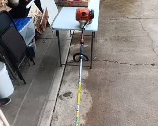 gas trimmer
