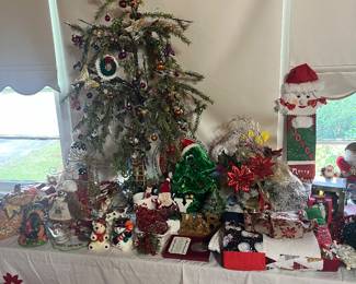 Holiday decorations 