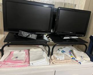 Two TVs/DVD