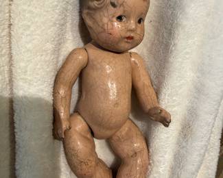 1930's Composition Alexander Dionne Quintuplet Baby Doll Small, Side Glance