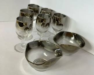 Vintage Dorothy Thorpe Style WineCordial Glasses  Candy Dishes.