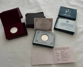 Four 1982 Washington Silver Half Dollar Commemorative Coins
