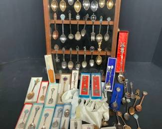 Collectors Spoons From Around The World