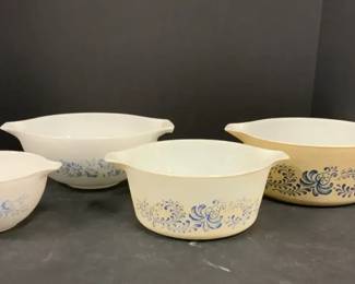 Vintage Pyrex Homestead
