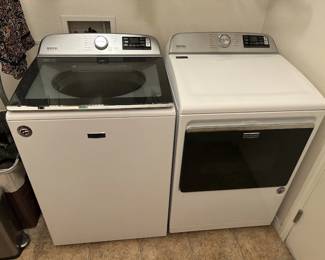 Maytag Washer & Dryer set