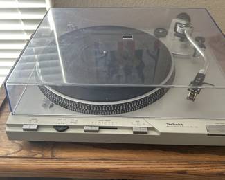 Turntable