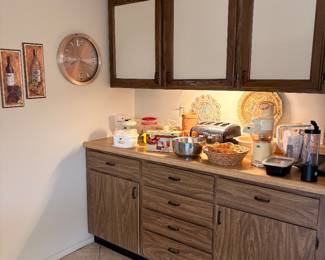 Kitchen appliances 