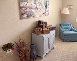 Bedroom furniture, paintings