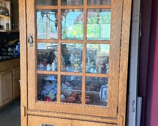 Display case - mission style oak - well made with inner shelves and light