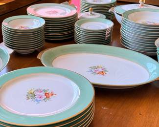 Large set of Aladdin Fine China - Embassy Pattern, Made in Occupied Japan