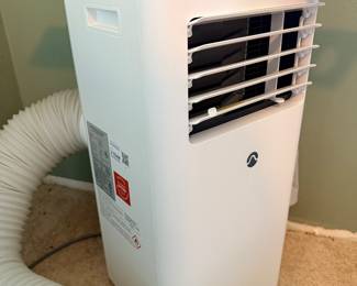 Window air conditioner