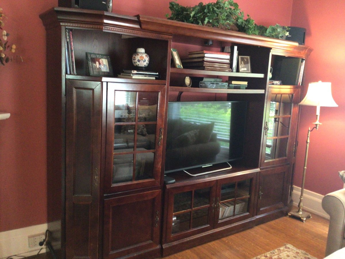 9.3 wide x 6.6 tall. Entertainment centre lots of storage. $475
