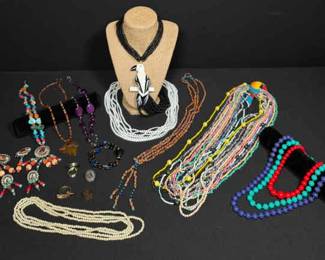 Eclectic Collection of Vintage Bead Necklaces  Jewelry