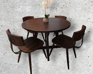 Rustic Modern Round Dining Set with Matching Barstools  Jute Rug