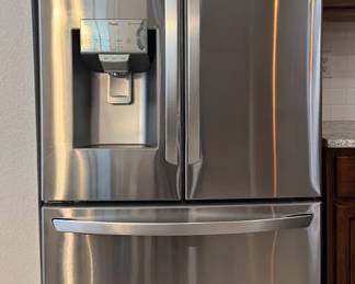 LG ThinQ Smart 3Door French Door Refrigerator in PrintProof Stainless Steel