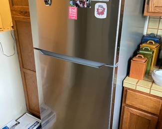 Refrigerator