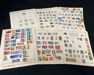World Of Stamps feat. Countries QR