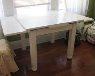 Estate sale pub table