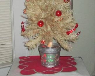 Retro Tree