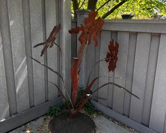 Metal flower yard art