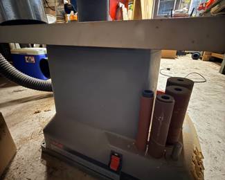Drum sander and table