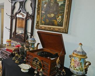 Sale Picture