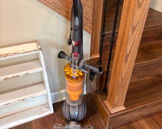 Dyson (like new) vacuum with accessories