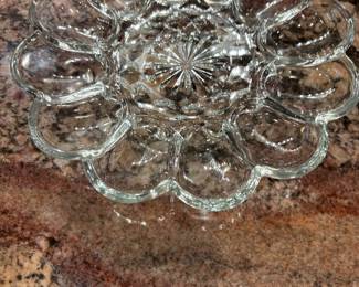 Crystal egg plate