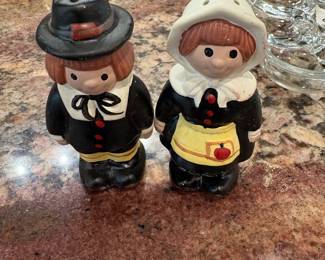 S/P shakers set
