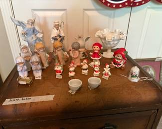 Bedroom - collectibles