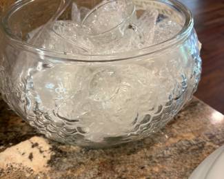 Glass with grapes on side punch bowl, ladle & 9 cups