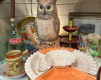 owl figurine, chip and dip or vegetable serving tray