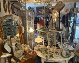 boutique area includes, clothing, purses, hats