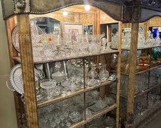 many pretty glassware pieces