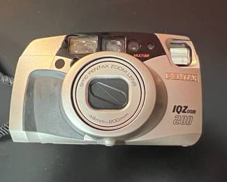 Pentax IQ Zoom 200 35mm Film Camera