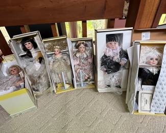 Mann Signature Series Collection Porcelain Dolls