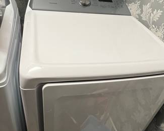 Samsung Clothes Dryer