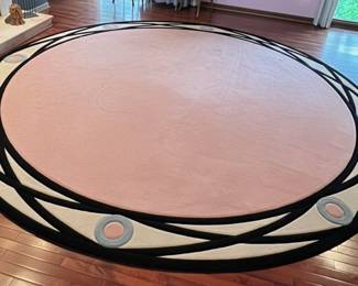 Round rug
