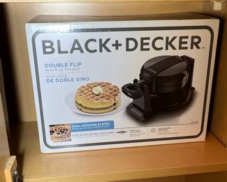 BLACK+DECKER Double Flip Waffle Maker