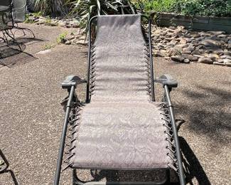 Zero Gravity Chair