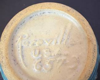 Roseville Pottery Bushberry Jardiniere